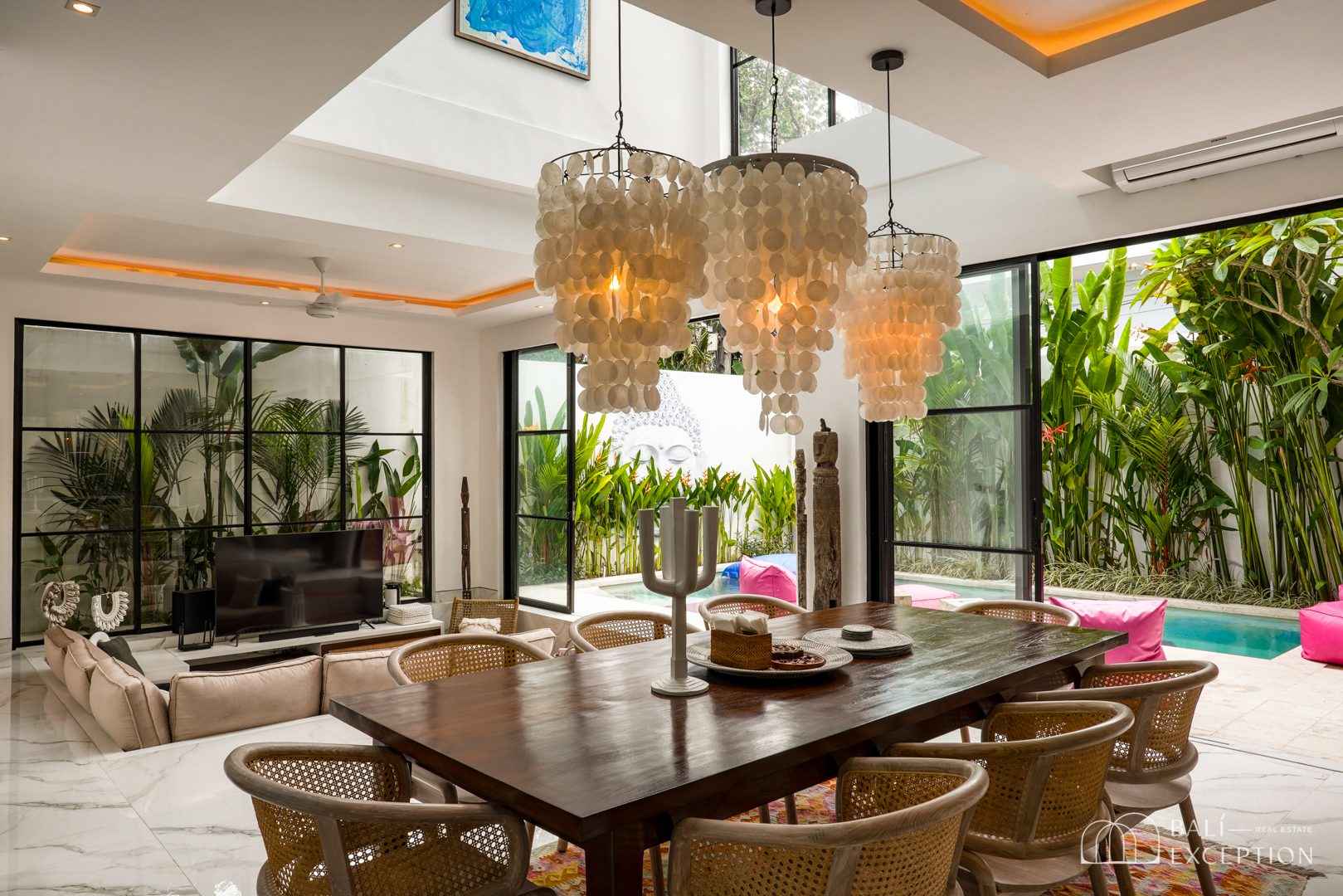 MODERN 3 BEDROOM VILLA FOR SALE LEASEHOLD IN KEROBOKAN BE-273   